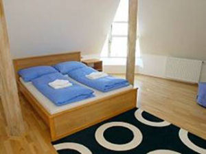 Italska - one of two separate bedrooms